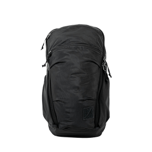 Mountain Panel Loader 22L in Solution Dyed Black, front