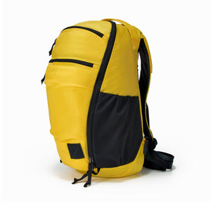 MOUNTAIN Panel Loader 22L in Expedition Yellow - MPL22 - Side water bottle pockets