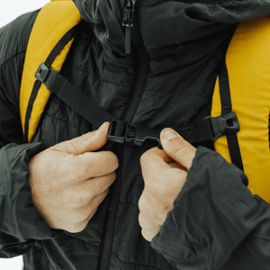 MOUNTAIN Panel Loader 22L in Expedition Yellow - MPL22 - sternum strap