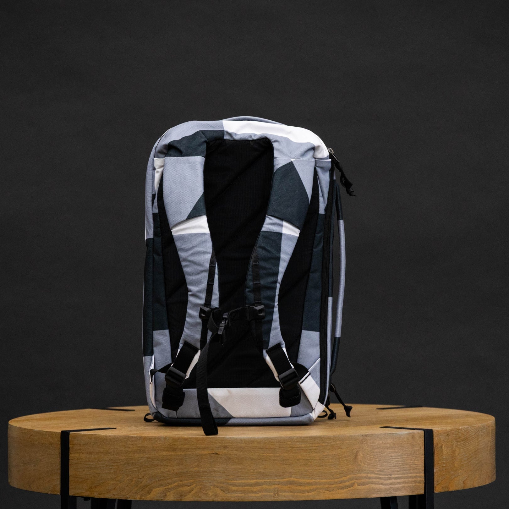 The Vault - 016 - CPL24