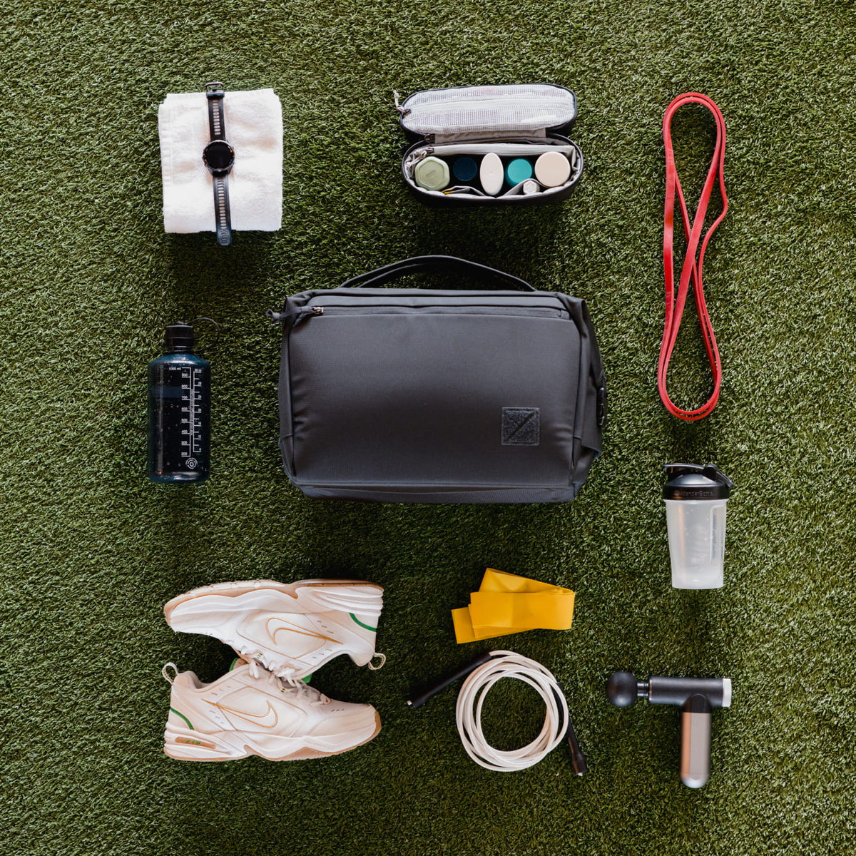 Transit Duffel 25L in Solution Dyed Black - gym loadout