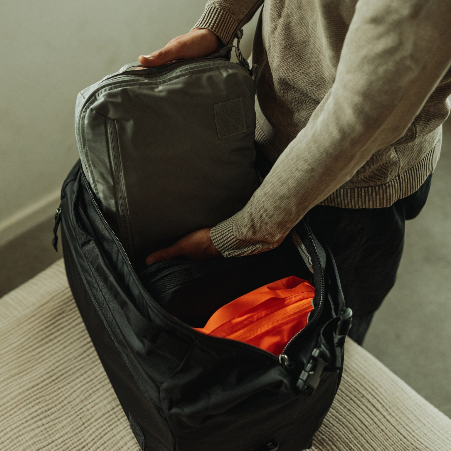 Transit Duffle 35L - Solution Dyed Black