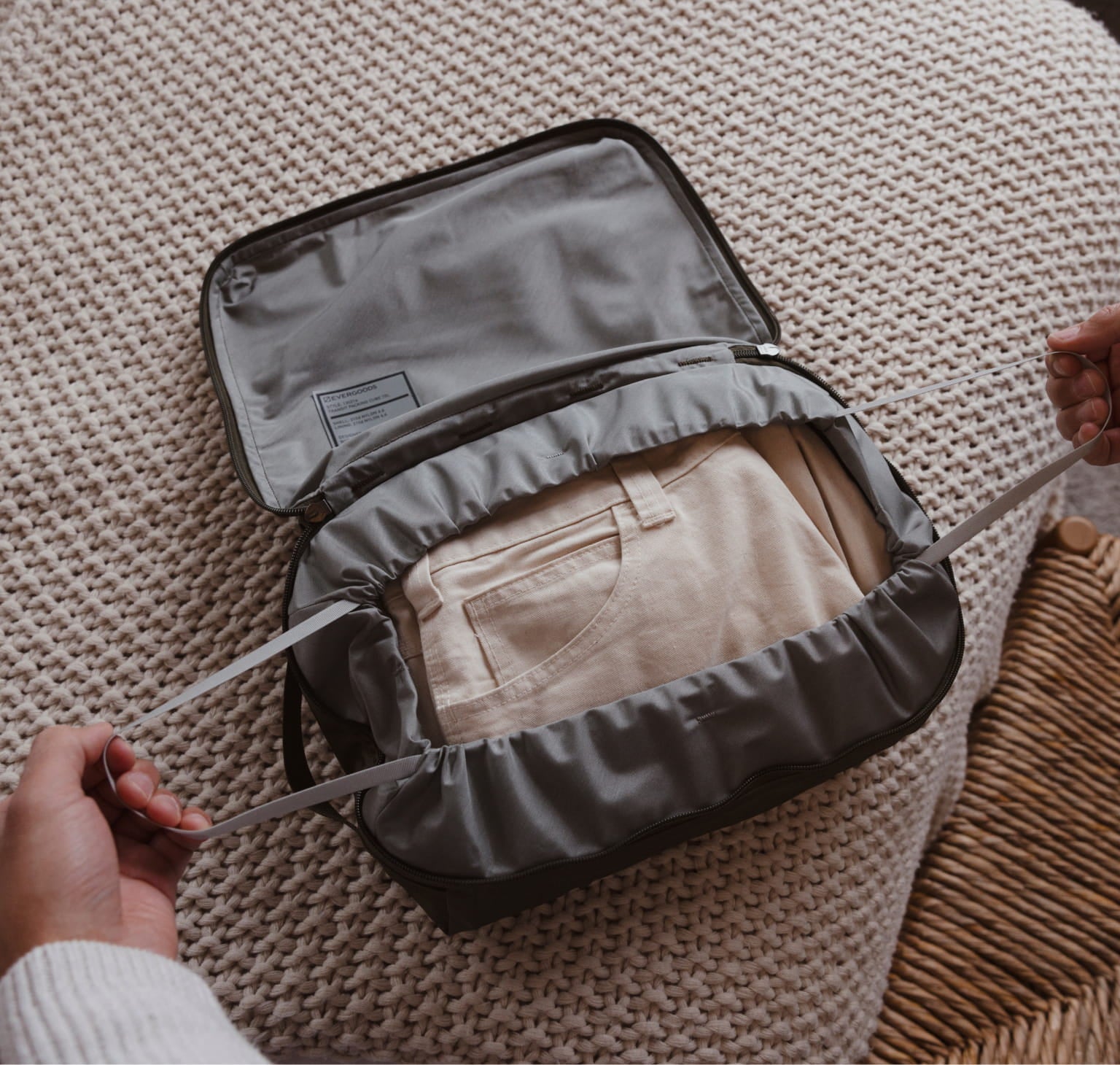 Transit Packing Cube 10L in OD Green - Compression cinch cord [13021a-ODG]