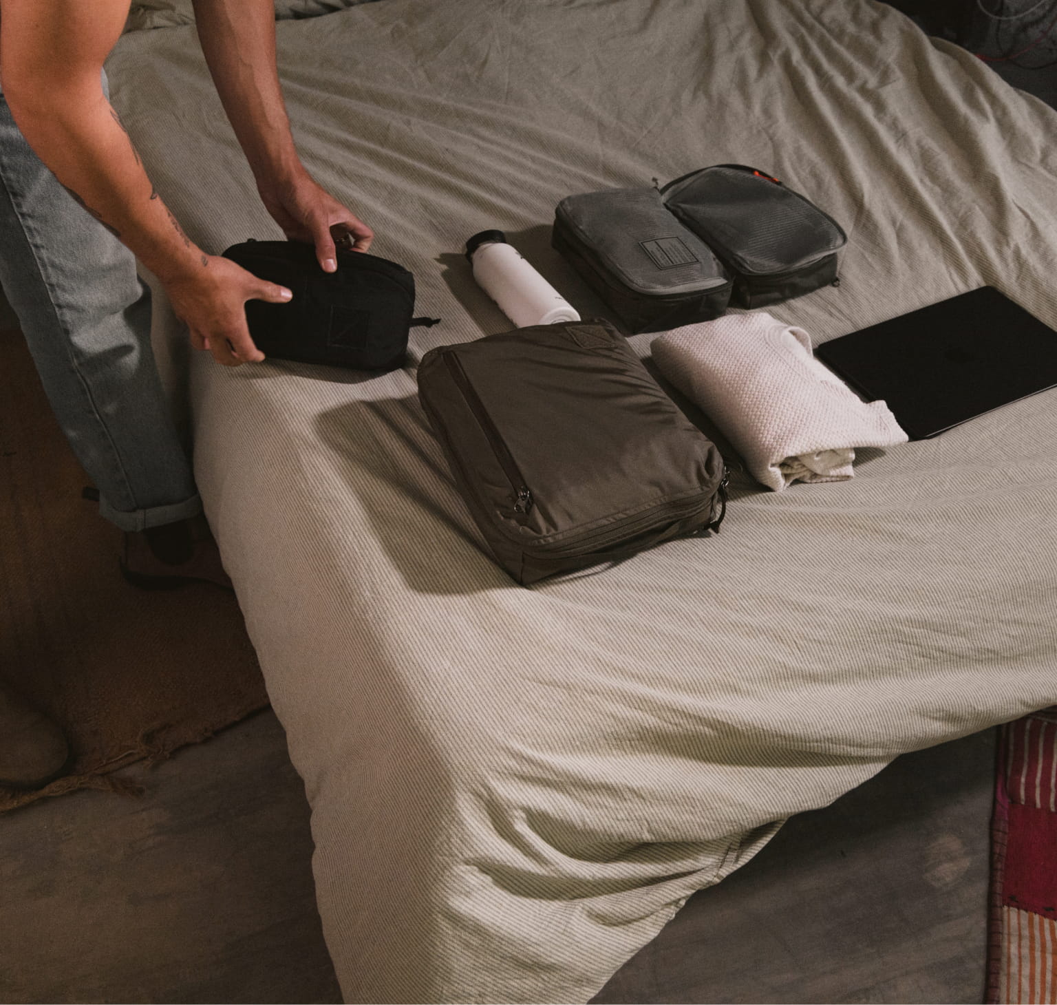 Transit Packing Cube 8L in OD Green - load out [13021a-ODG]
