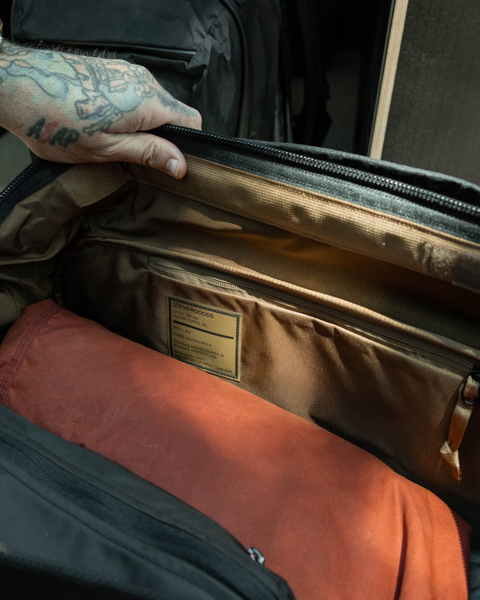 TRANSIT Duffel X-Pac Coyote Brown Interior