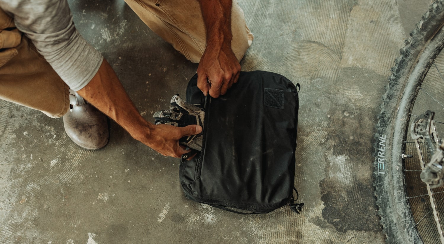 Transit Packing Cube 10L - Quick Access Pocket