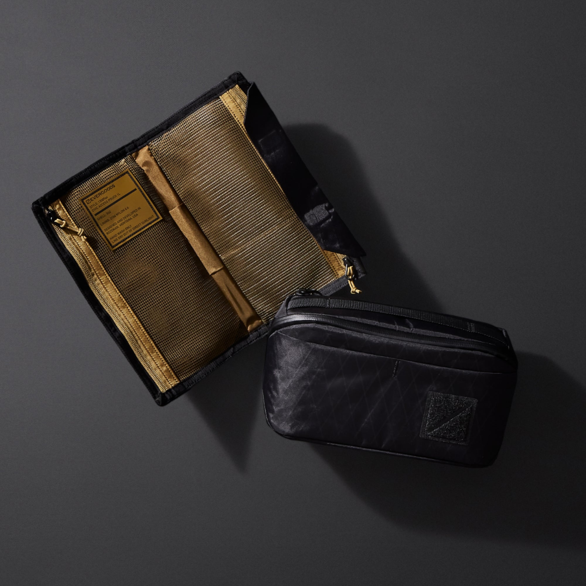 EVERGOODS x Carryology ガジェットポーチ EVERGOODS x Carryology