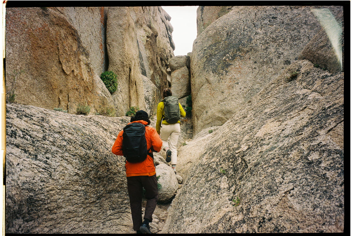 EVERGOODS Bishop Behind the Scenes Film Mountain Panel Loader 22L hiking rock feature