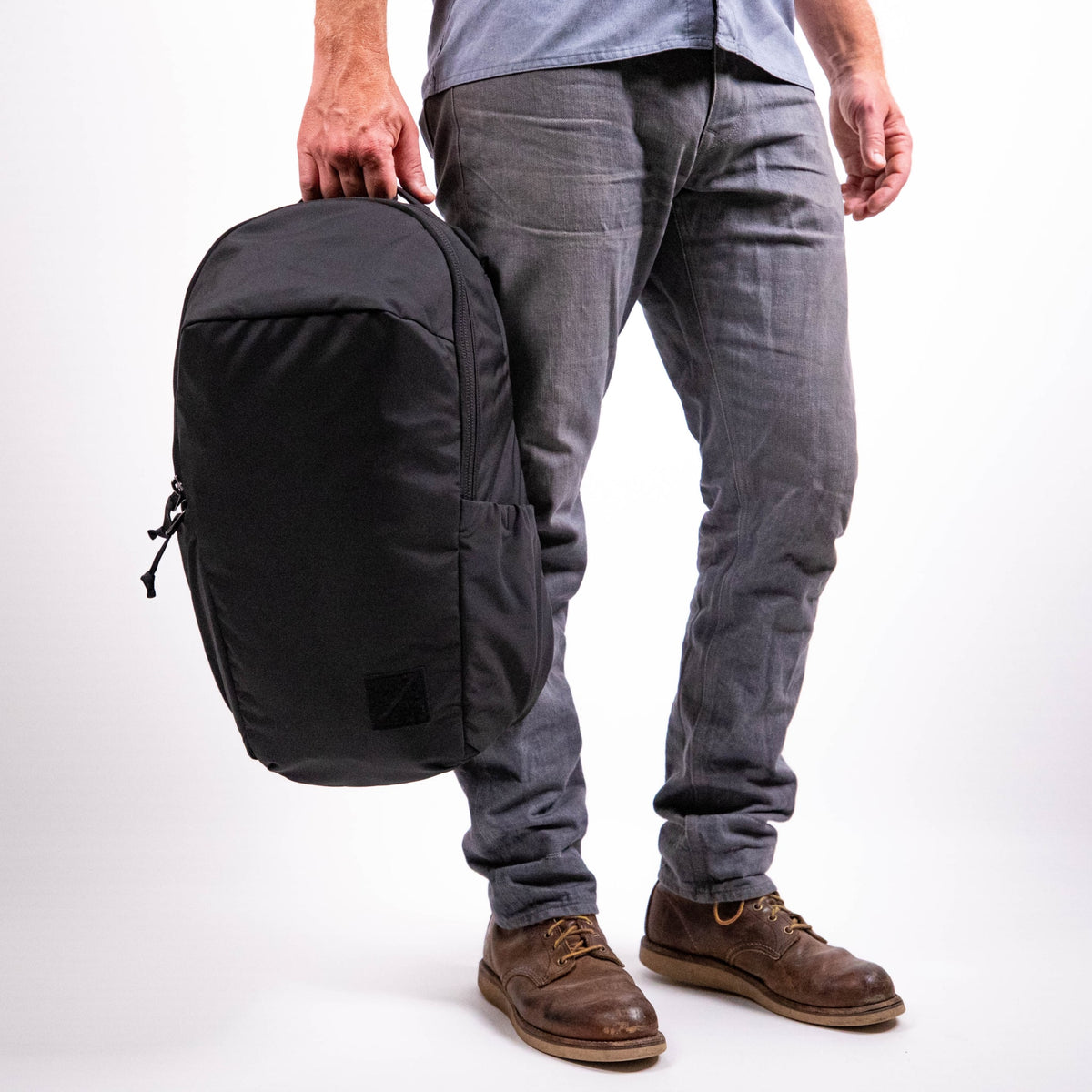 EVERGOODS - Civic Half Zip 22L | The Classic Daybag Elevated