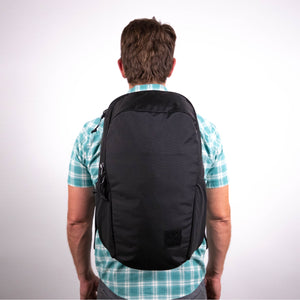 CIVIC HALF ZIP 26L CHZ26 BLACK FRONT EDC BACKPACK ON BODY MALE